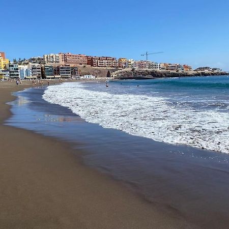 Beachfront Apartment Incl Highspeed Wifi Melenara Exterior photo